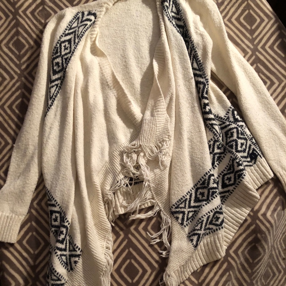 Hollister cream and black cardigan